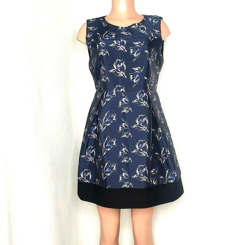 O & Y Size Medium** Navy Sleeveless Floral Dress Silk Cotton Blend Beaded Bodice